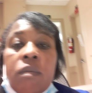 Meet your Posher, Deloise